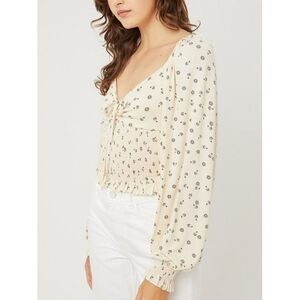 NWT C'sia Floral Smocked Bust Bubble Sleeve Top